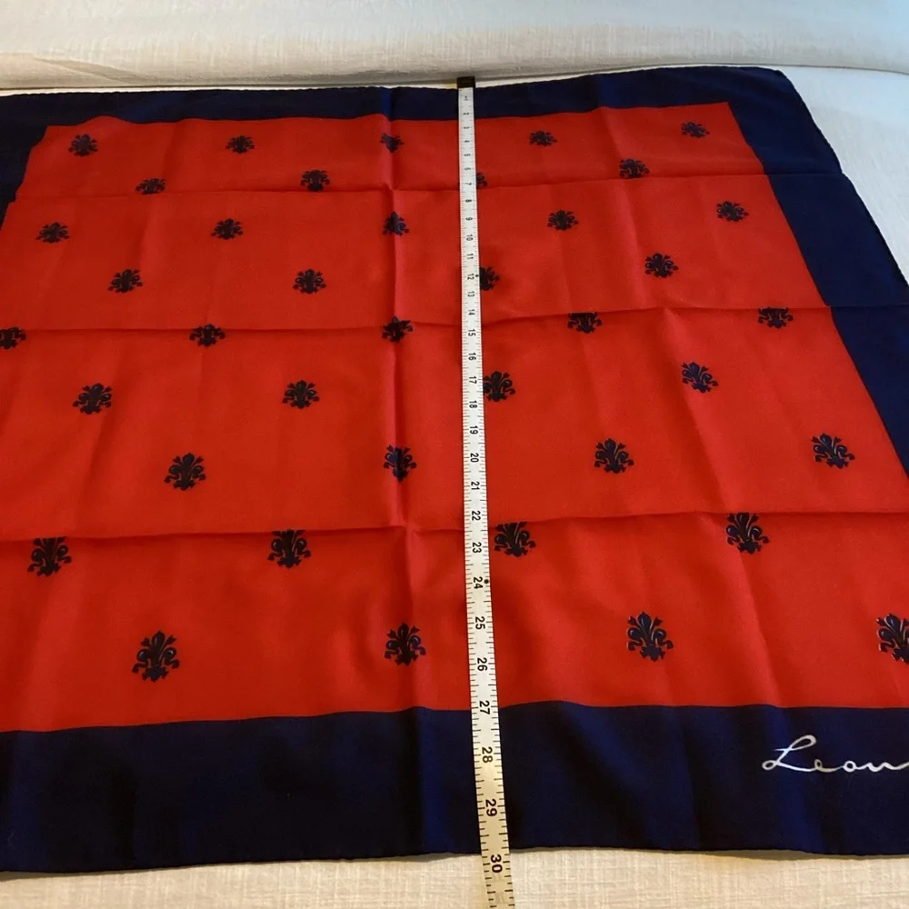Leonardi Firenze Scarf Fleur-de-lis Pattern Red Navy Rolled Edges